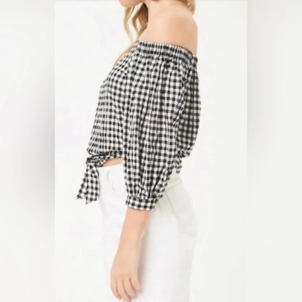 Forever 21 Cropped Buffalo Check Peasant Top w/Tie Front-Size Medium (NWT) - Picture 2 of 9